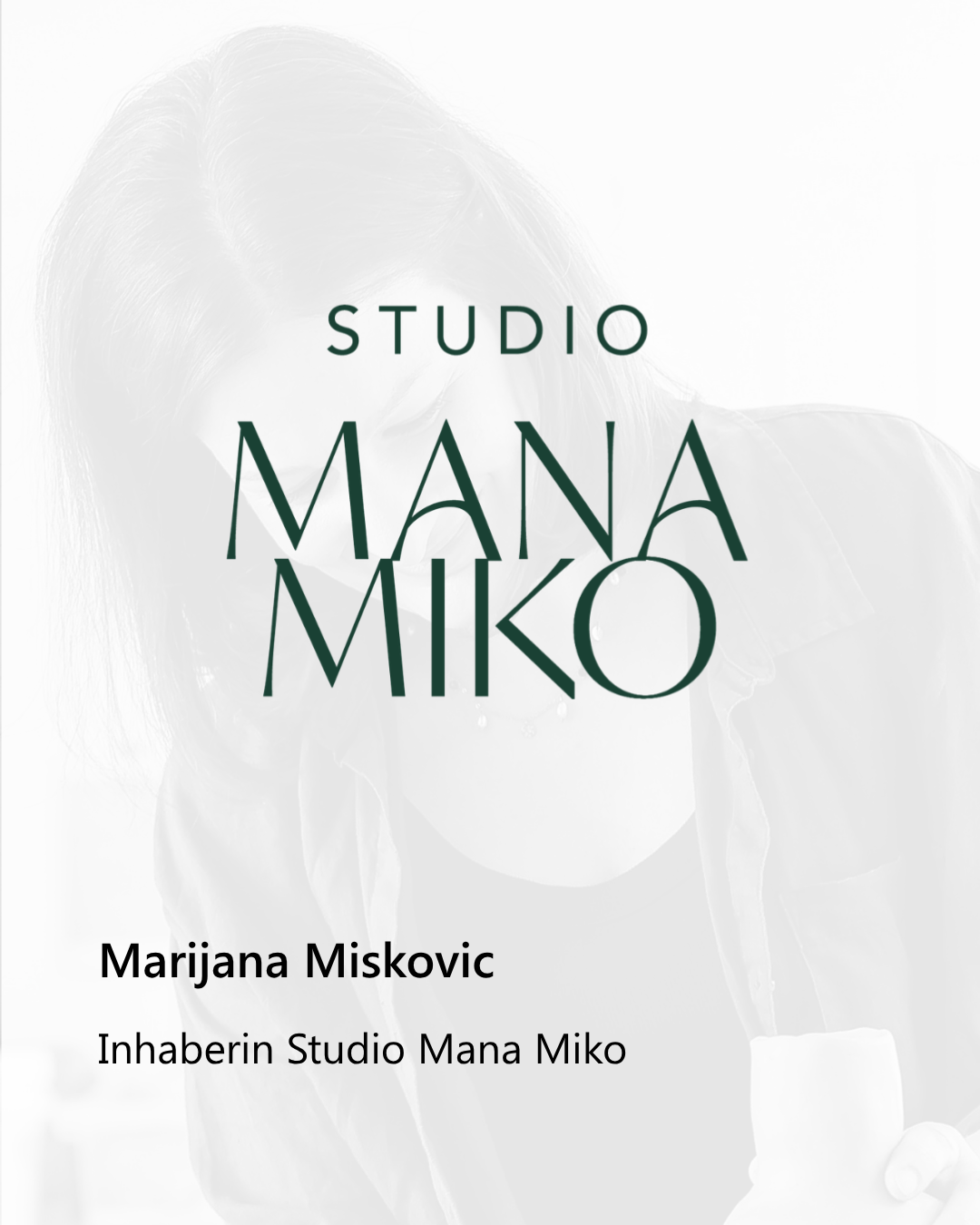 11_Mana Miko_1